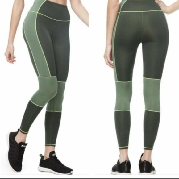 NWT Good American The Dual Life‎ 7/8 length leggings - Picture 1 of 3